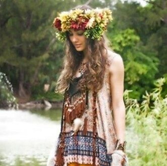 like everyone else who got censored and need a platform to talk about what’s really going on on the world. we all just w...