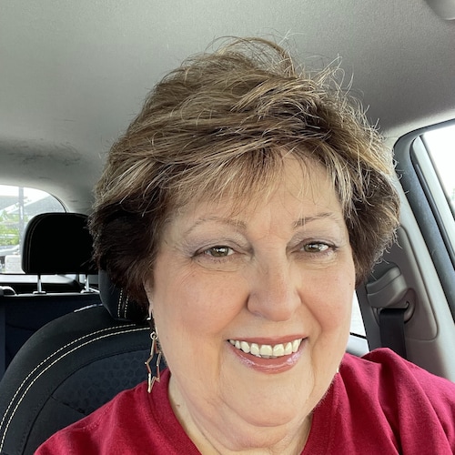 Christian🎚, True Patriot 🇺🇸, Retired, Texas Mom•Grandma. Fighter for the babies ❤️. Standing for our Constitution! Will follow back 🚫 catfishers 🚫 trolls