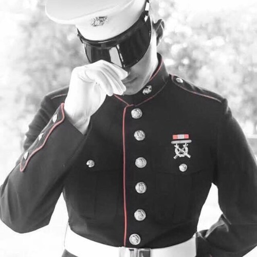 I follow Q, ❤️ our Military (especially my 🦅🌎⚓️), Back the Blue, Stand with President Trump, and support our 2A!! GOD ...