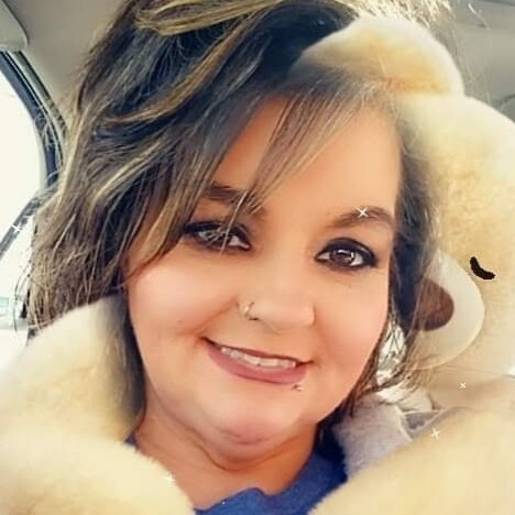 I'm from a small town in Eastern KY,  Harlan Co.  Live in Richmond, Ky. I support God, Guns & My President Trump!🇺🇸