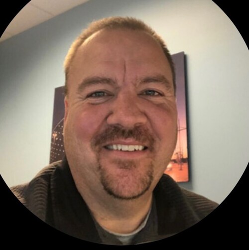 Husband, Father, ordinary American looking for uncensored news and speech.