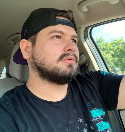 Twitter is for guys that don’t know what bathroom to use.