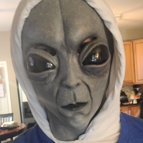 No Pronouns, Unvaxxed and Unmasked