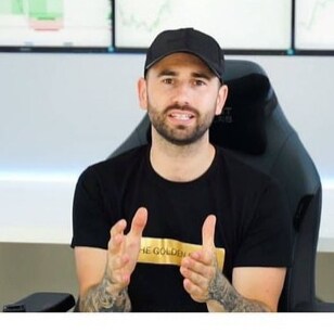 Account manager🌏
FOREX TRADER📉📈📊
💼Financial advisor🗞
📉Seven figure
Cryptocurrency📈
📤📤 Ask me how to earn over ...