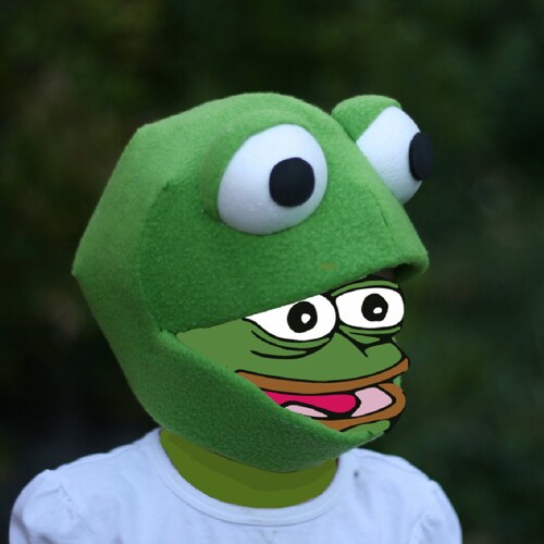 Co-host of At Weeks End News, plane spotting and interdasting habbenings from all across the world. * Save America *