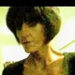 originally from Boston but live in Vegas , dislike most people but love Dogs