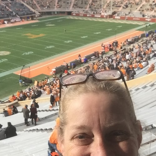 Making skincare a priority with Mary Kay while screaming from the Tennessee hillside about limited government and a closed border. #VOLS