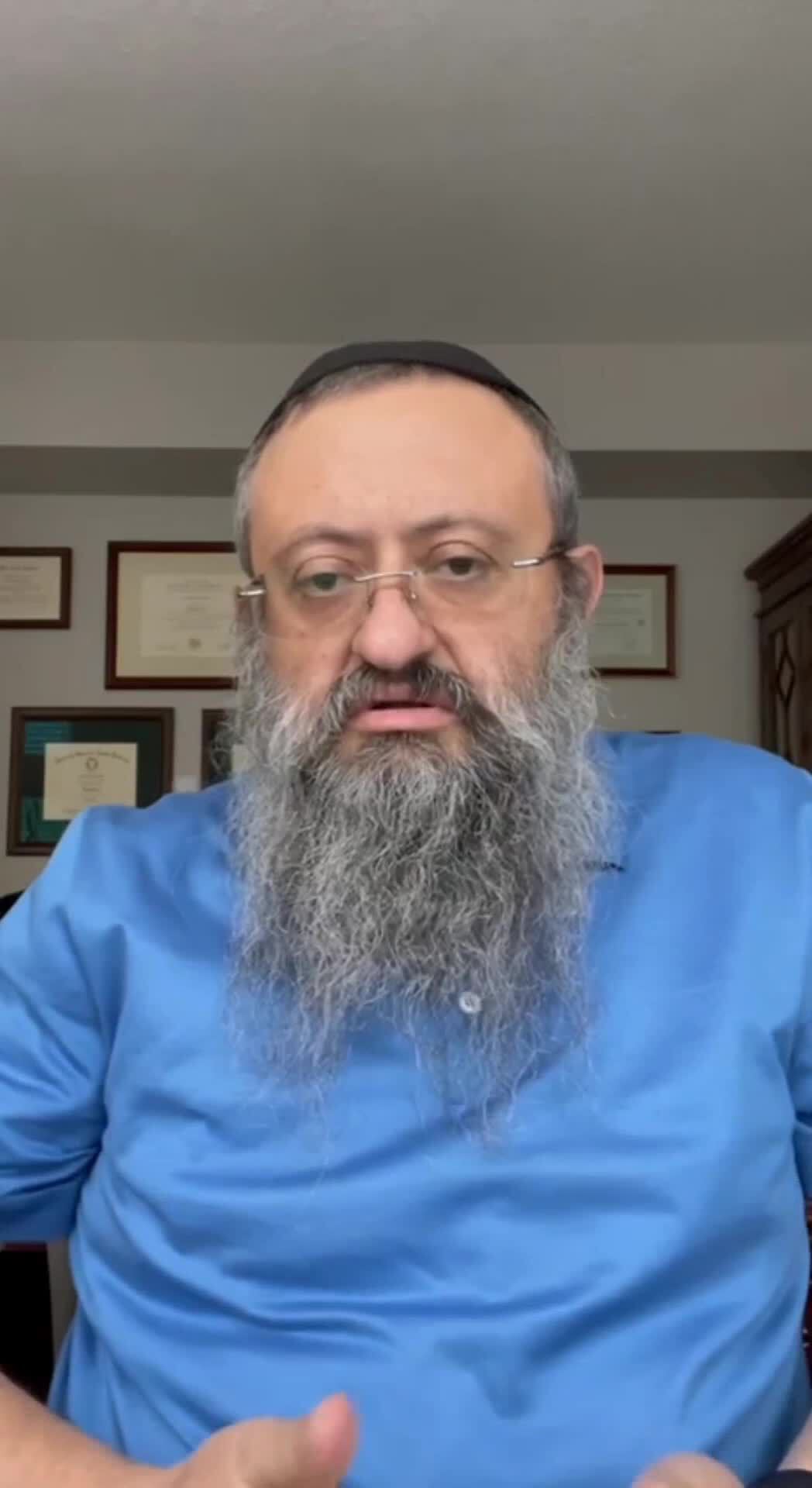 This message is for everyone that sees this video. 

Don't live in fear.  Don't submit to evil.

Tur...