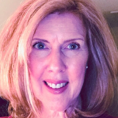 Wife & Mother, Champion of liberty & free markets; Expert of nothing; Lover of life, home, family, my Golden Retriever, ...