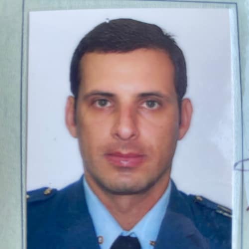 Cristão, Veterano da gloriosa FAB, MSc Arquiteto e Urbanista, telecomunicações e eletrônica.