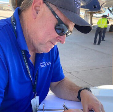 Retired Airline worker thanks to the CCP