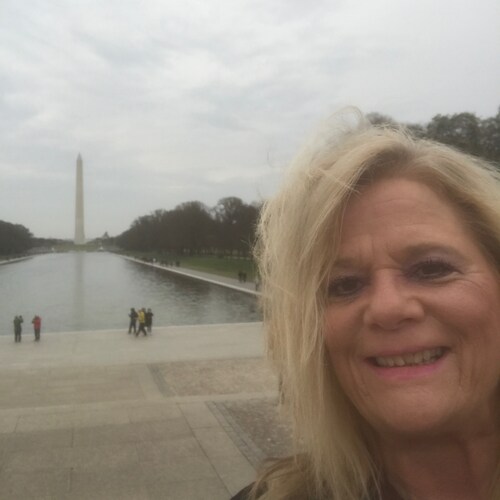 Retired Sr PM @ AT&T. Mom of 1, Nanny of 2. Cocker spaniel lover, Patriot, 2A, Free Speech. Donald Trump won. Most Democ...