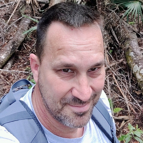 Visit hartg12's profile on GETTR. View their posts, photos, videos, and connect with them on the social platform.