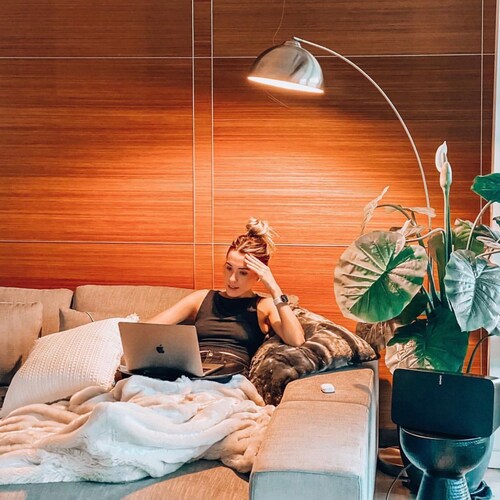 trump lover 
Fear of Christ 
Financial stock market mentor 
Crypto,Nft trader
Taken💍
 DM📩if u’re interested in earning...