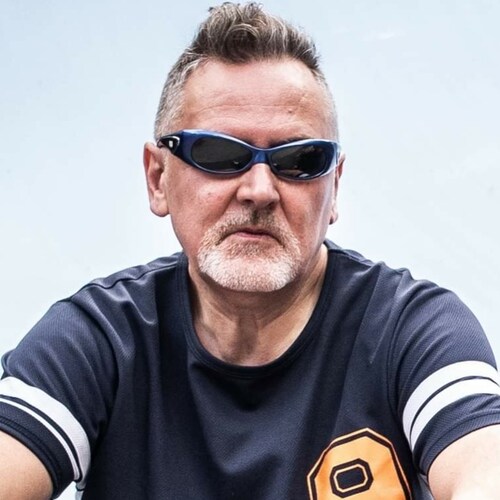 Karl Junga 🇬🇧🇱🇻
Billboard #1 Mixing Mastering & Production + Curated New Music Label
Views my own