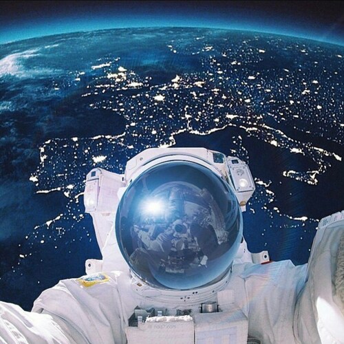 🦅🇺🇸I Love America🇺🇸🦅Patriot,Conservative 📜  #FreeSpeechMatters
Truth & Freedom Purveyor
🇺🇸 🇺🇸 🇺🇸 🇺🇸 
Trut...