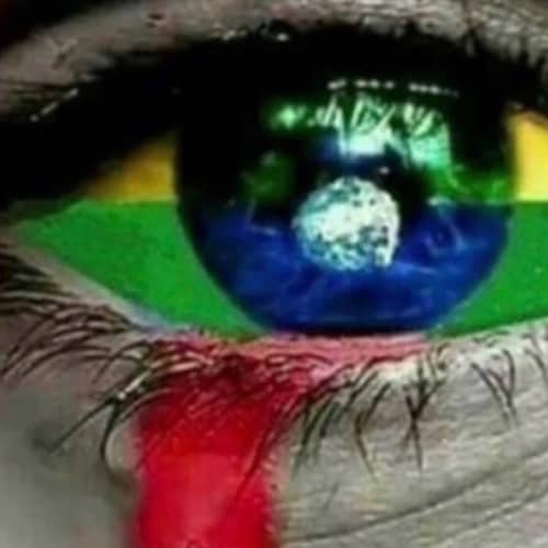 LiberdadeQuemNosDeuFoiDeus
Se não for para somar, não precisa nem se aproximar.
