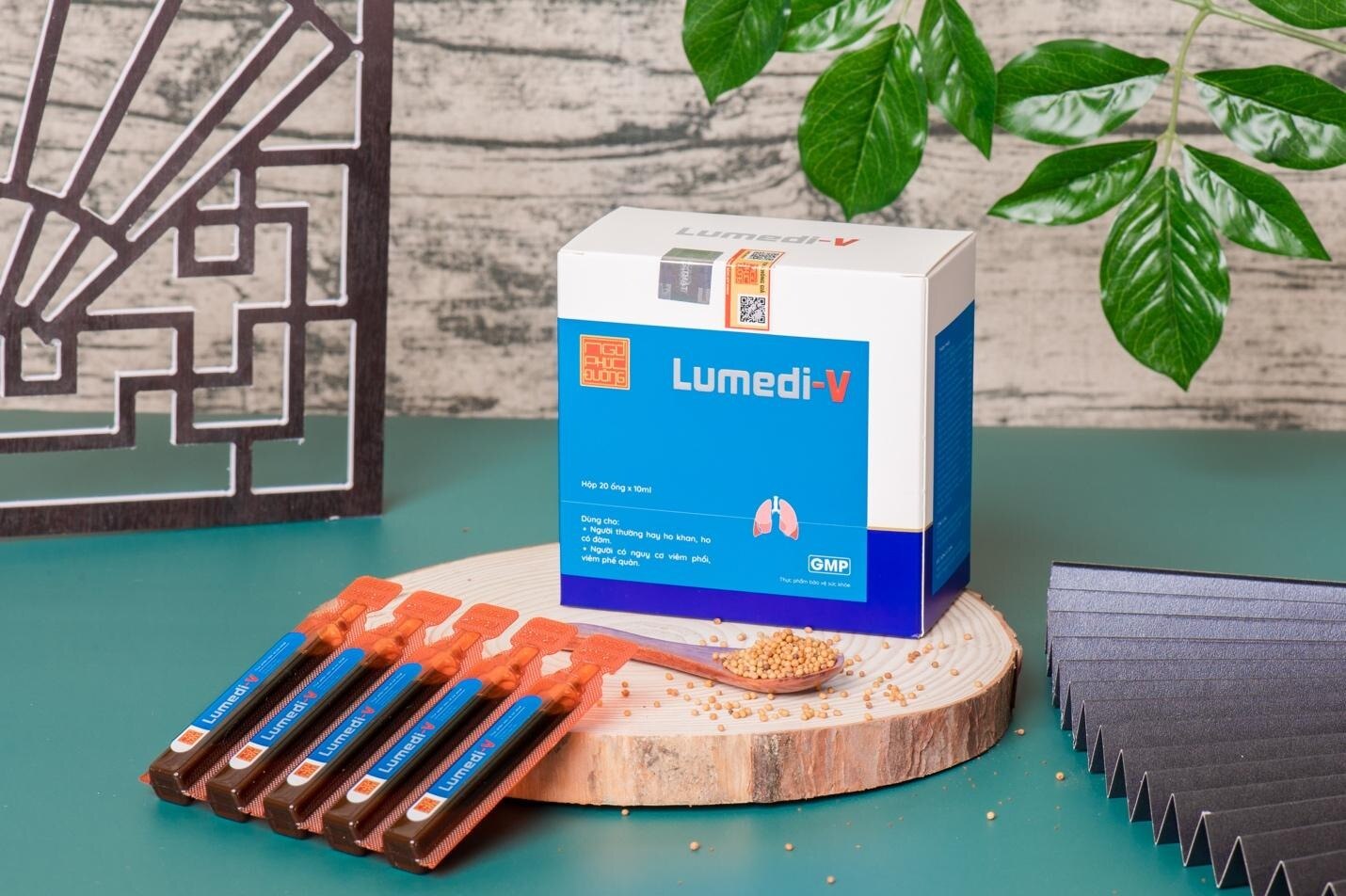 100 bệnh nhân tự nguyện tham gia thí điểm tại bệnh viện dã chiến số 7 (Đồng Nai) đã vui mừng nhận kế...