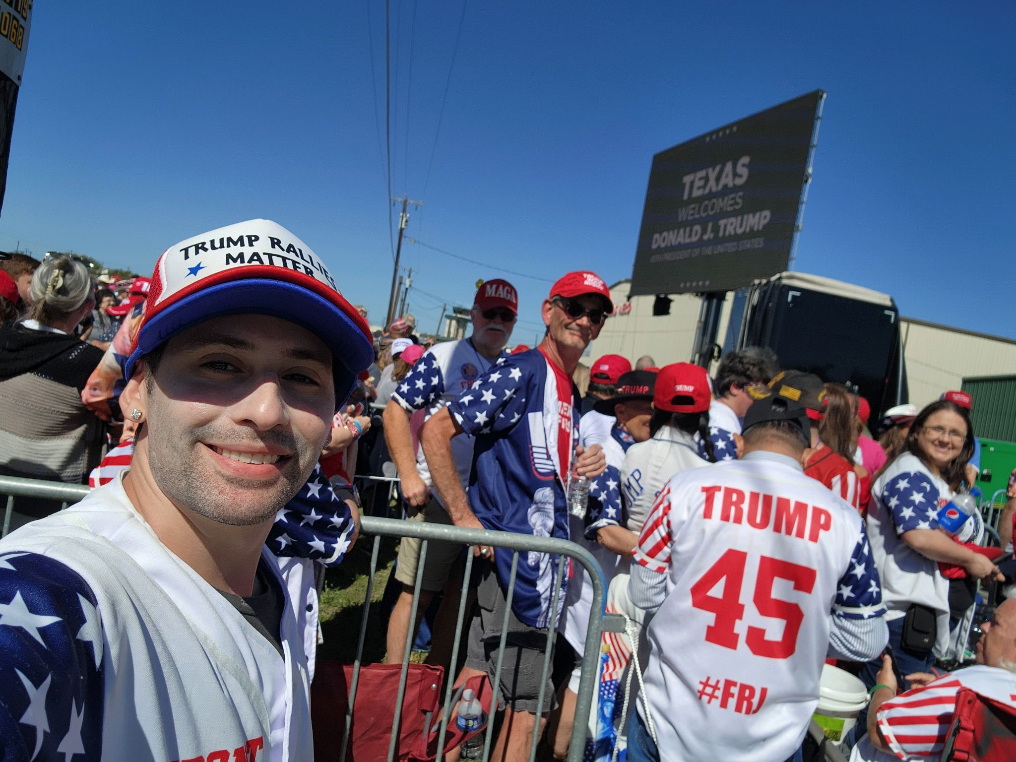 It's rally day in Waco, TX
#Maga #Trump2024 #TrumpForever