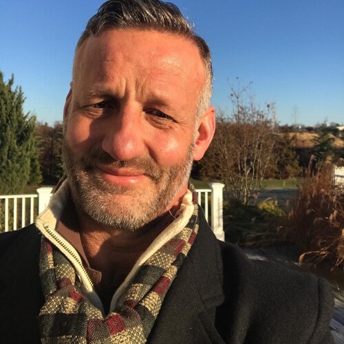 Cunnyfella.
One good turn deserves  another
Let love lead ✅
Trump is for America🫡