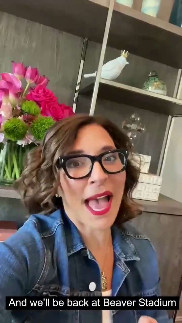 This the rumoured to be the next CEO at Twitter, Linda Yaccarino 🤮