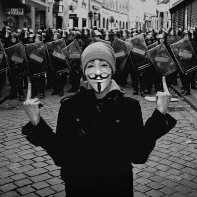 Former Lawer & College Professor for lnternational Law issues, Conservative & banned from facebook for political reasons...