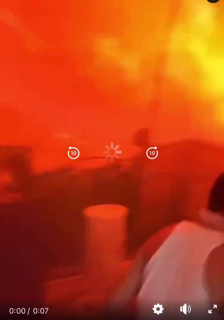 🔥🇨🇦👁⏰️ CANADÁ  - Cenas apocalípticas na Colúmbia Britânica em meio a uma batalha desesperada par...