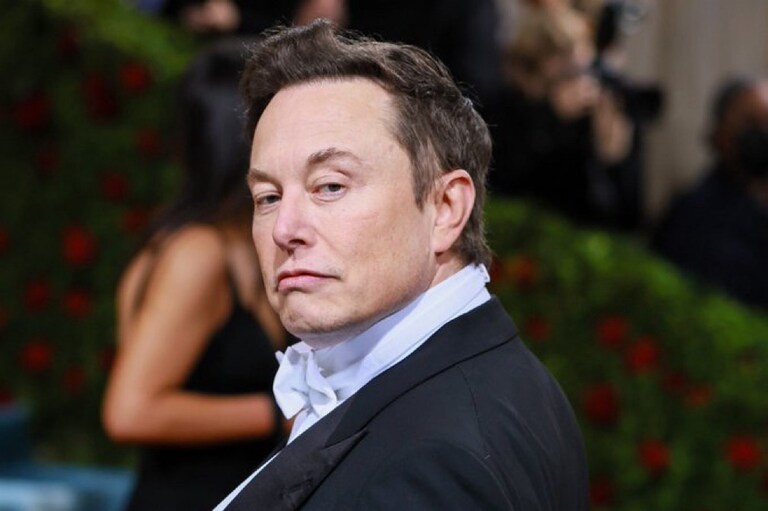 Elon Musk said that ALL January 6th POLITICAL PRISONERS should be RELEASED. 

Drop a 🇺🇸 and Share/Repost if you agree with him!