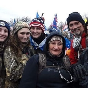 Family of PARDONED J6'ers 🇺🇸 🇺🇸 🇺🇸
Married to best friend for 37yrs, Dad of 8, Papa of 3❤️
Gulf War Army Veteran...