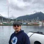 I live in Conservative southern Oregon, Timber and Ranching are King here. I'm a Libertarian/conservative, Married, Father of Nine. And a pretty good Artist!