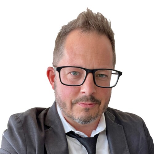 The most cancelled filmmaker in America. Current projects: http://qsentmemovie.com & http://thesteal.com