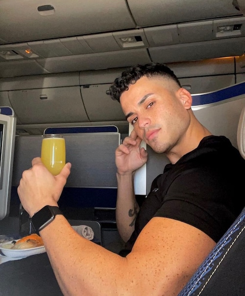 On a business trip 🛫 …. who’s ready to join me in the PJ and have the dinner together with me some ...