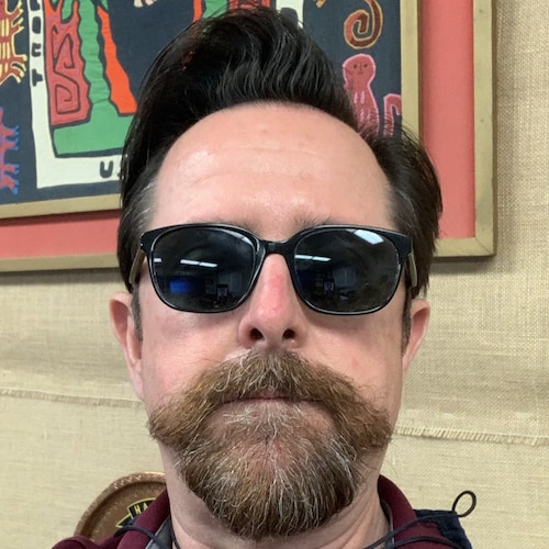 I share about politics, life, Forex, and business. Respectful in engagement!