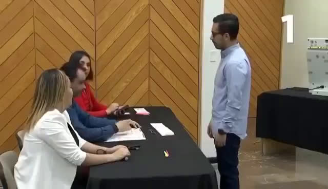 Urna eletrônica do México! O TSE nos trata como idiotas!