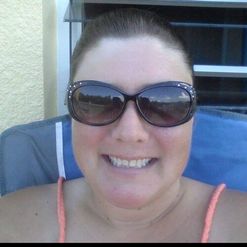 Wife, Mom, Daughter, and Marine Corps Veteran. Crohn's Disease warrior.
