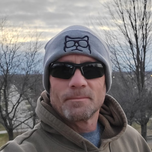 Ex-con Trump Supporter same handle on Twitter Trump won in 2020