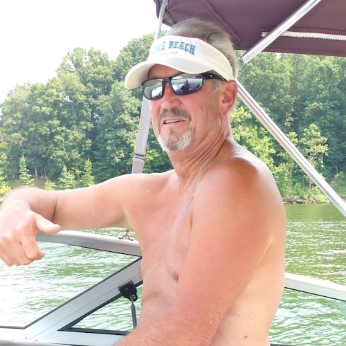 Christian, Grandaddy, Biker, Boater,🚂 retired, 2A Patriot. Doing time in Twitmo. Unvaxxed, deploarable & Ultra MAGA.