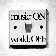 🇺🇸 #USConstitution #1A #2A #4A #10A 🇺🇸 #USA1st #Liberty #FreeMarket #EndTheFed #AbolishIRS #EndUN #VetsFirst #BanSoc...