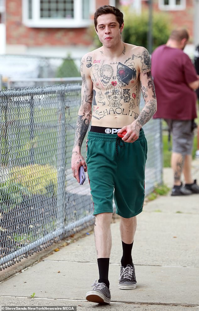 #PeteDavidson looks like what you get if you stutter saying #bettlejuice 