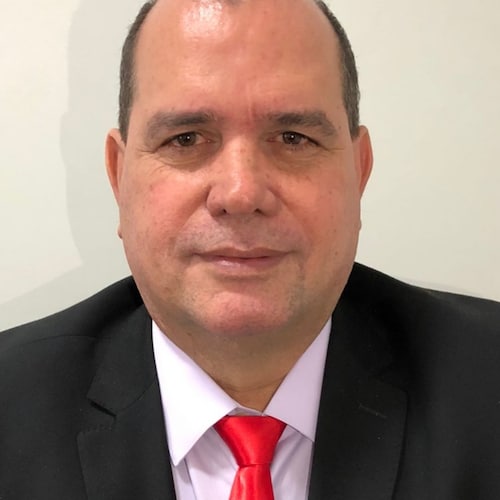 Brasil acima de tudo! Deus acima de todos!