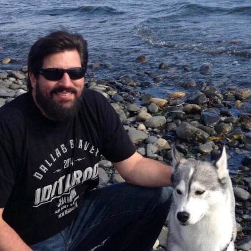 🇺🇸1st Unvaxxed Pure🩸#ProLife #1A #2A #UltraMAGA Populist Nationalist @SteveBannon @WarRoom 
🇺🇸Trump🇺🇸