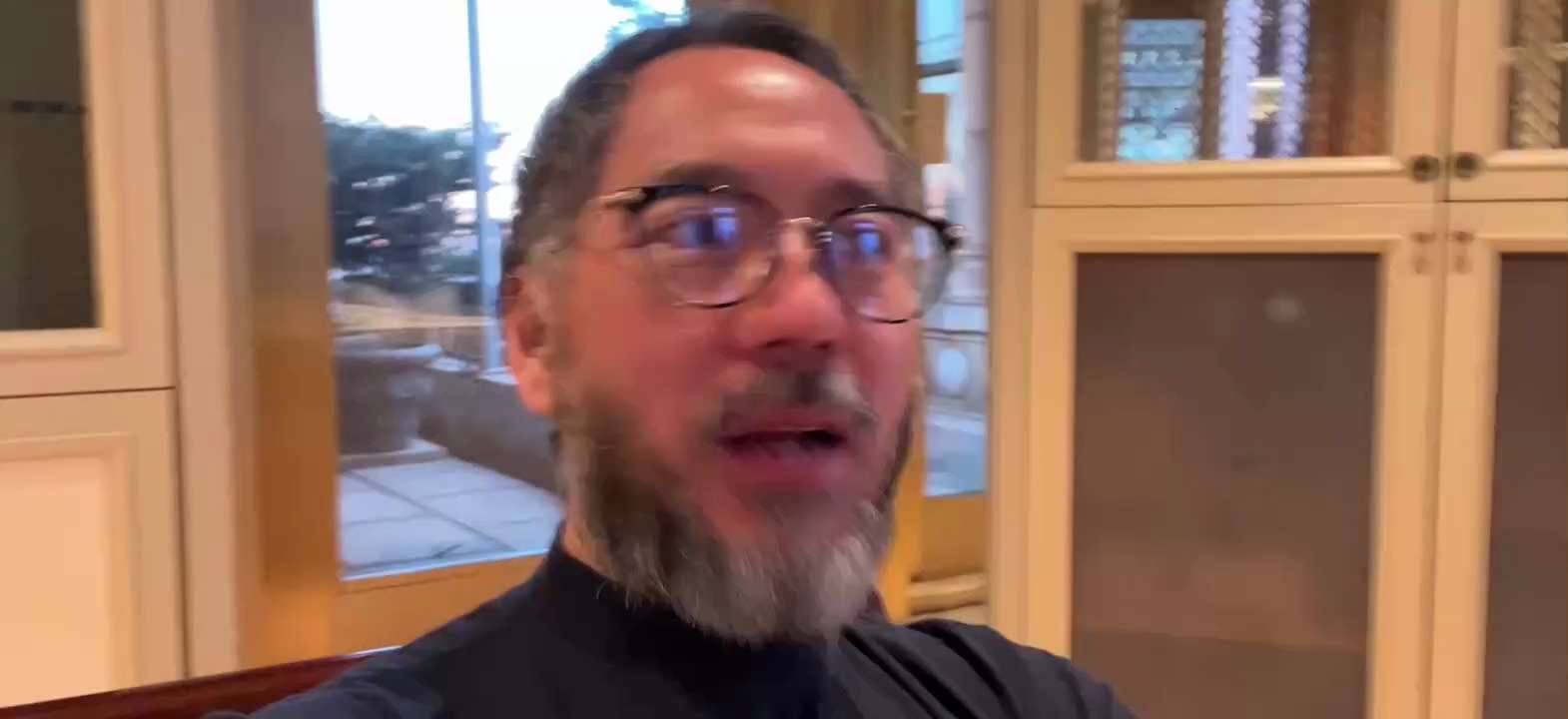 2023.02.09 这个世界所有的有战斗力的国家，都被共产党的气球武器！不对称的战争方式，给吓傻了！习死皇威望大增，更加相信自己是佛．是耶稣救世主！更重要的事情，是一个气球检验出了美国和全世界的侦察...