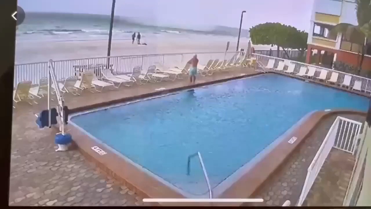 Vacationers are surprised by a violent waterspout in Florida