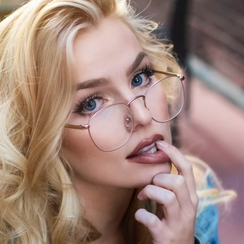 Visit debomiller4's profile on GETTR. View their posts, photos, videos, and connect with them on the social platform.