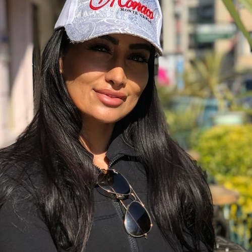 Every man has in himself a
continent of undiscovered character…
Happy is he who acts as the
‘COLUMBUS’
to his own soul …