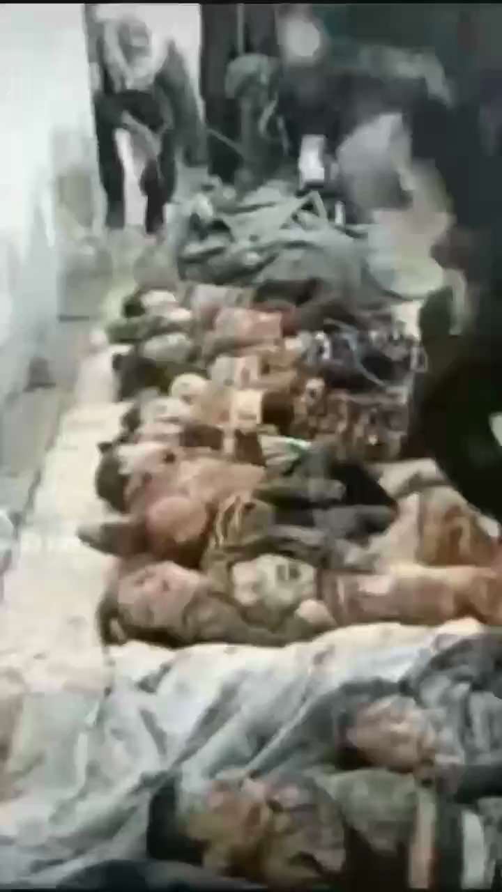 50多以色列孩子被残忍处决

昨天救援人员找到了尸首……💔💔💔