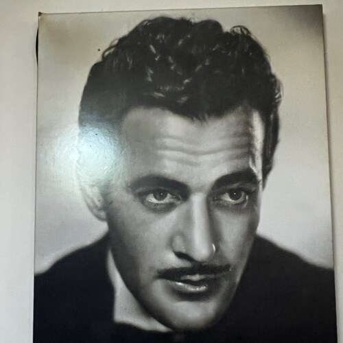 A follower of Miles Guo, the founder of New Federal State of China, the leader of the Whistleblower Movement. One of Man...