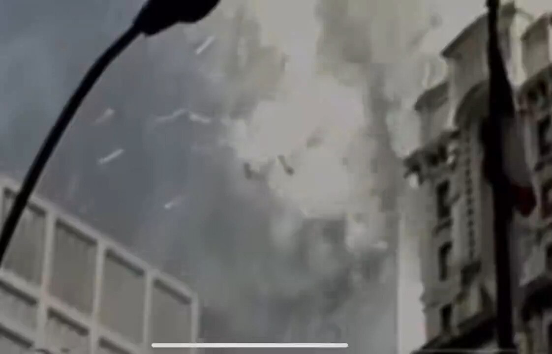 Can someone point out the floors that are “collapsing” on top of each other in this video from the T...