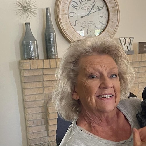 Jesus is coming soon! Read
Revelation 14.
God's last message to a world that is crumbling.