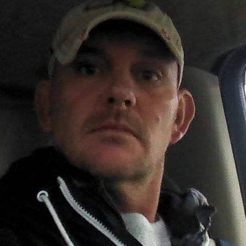 Veteran , Father,, Patriot that loves my country , fellow Americans,  family and Jesus Christ. MAGA!